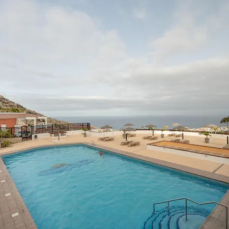 Apartament 3 Bedrooms Heated Pool *
